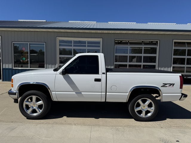 Used 1997 GMC Sierra 1500 2WD Regular Cab w/ Marketing Option Pkg 3 image 5