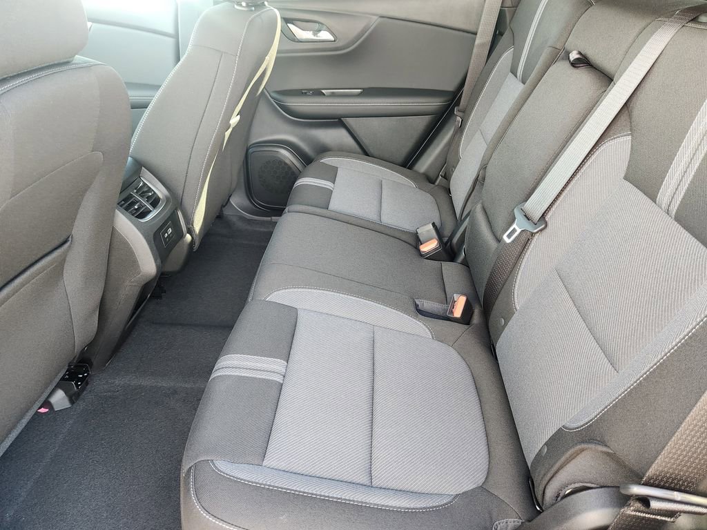Used 2025 Chevrolet Blazer LT image 30