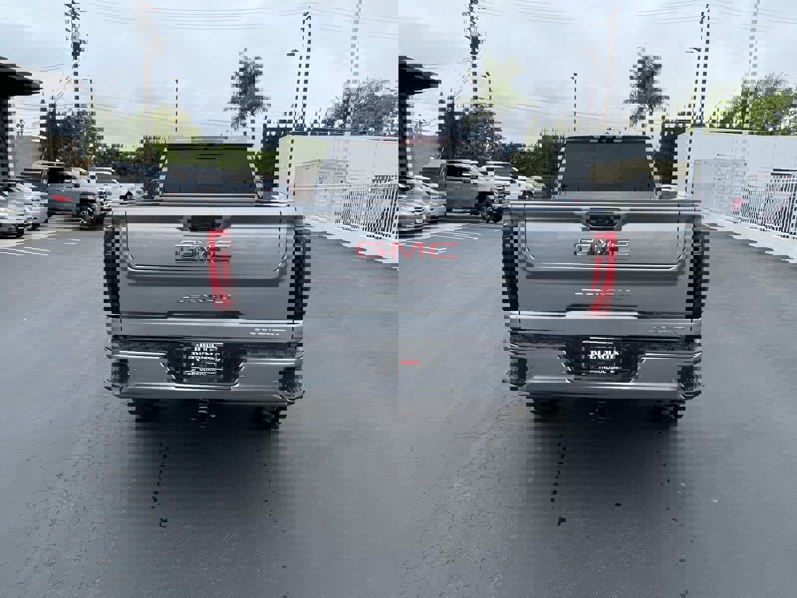 New 2026 GMC Sierra 2500 Denali w/ Denali Reserve Package image 6