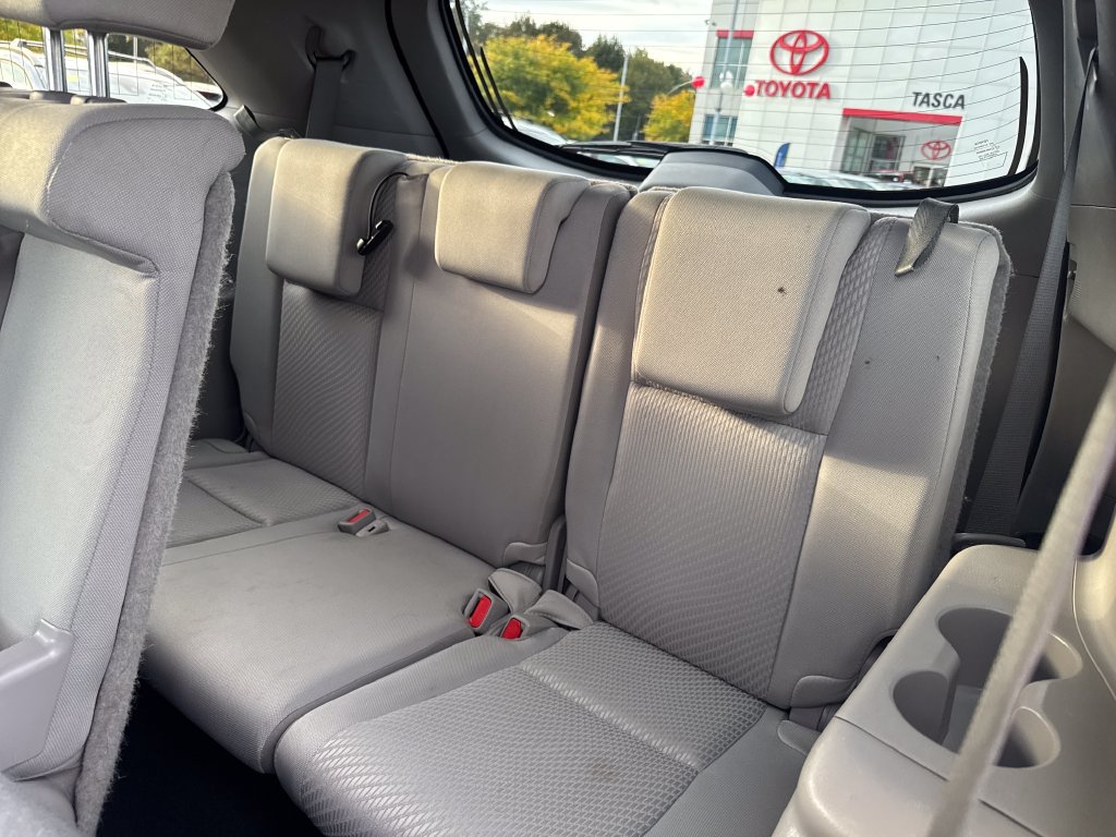 Used 2019 Toyota Highlander LE AWD/4WD image 39