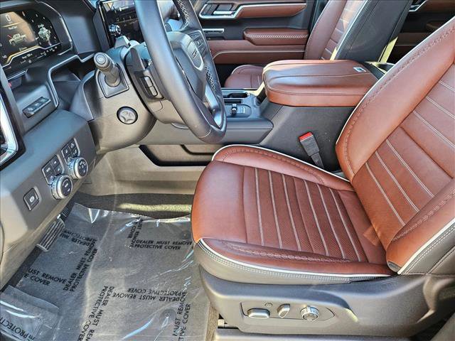 Used 2025 GMC Sierra 1500 Denali Ultimate image 15