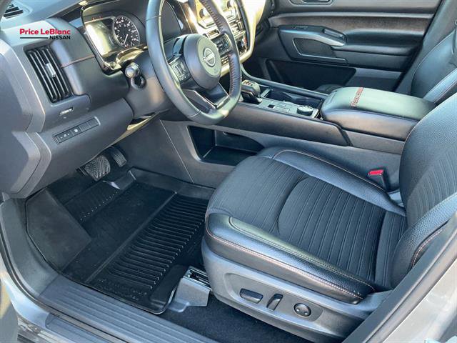 Used 2023 Nissan Pathfinder Rock Creek AWD/4WD image 47