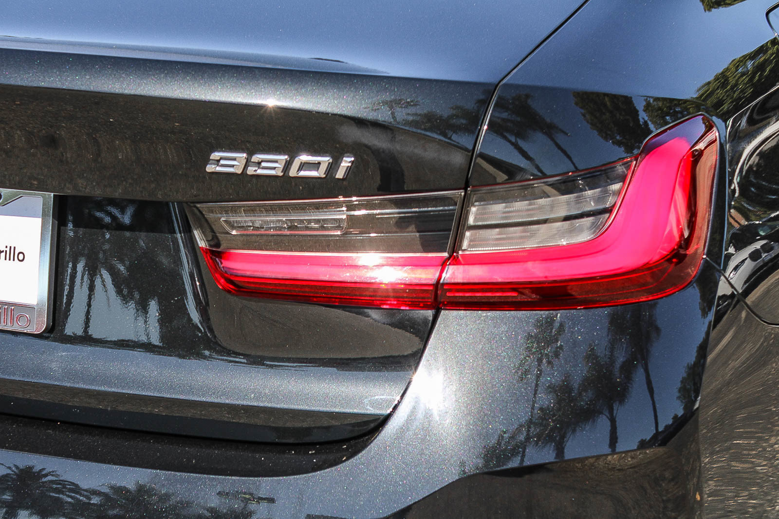 Certified 2023 BMW 330i Sedan w/ Driving Assistance Package RWD image 7