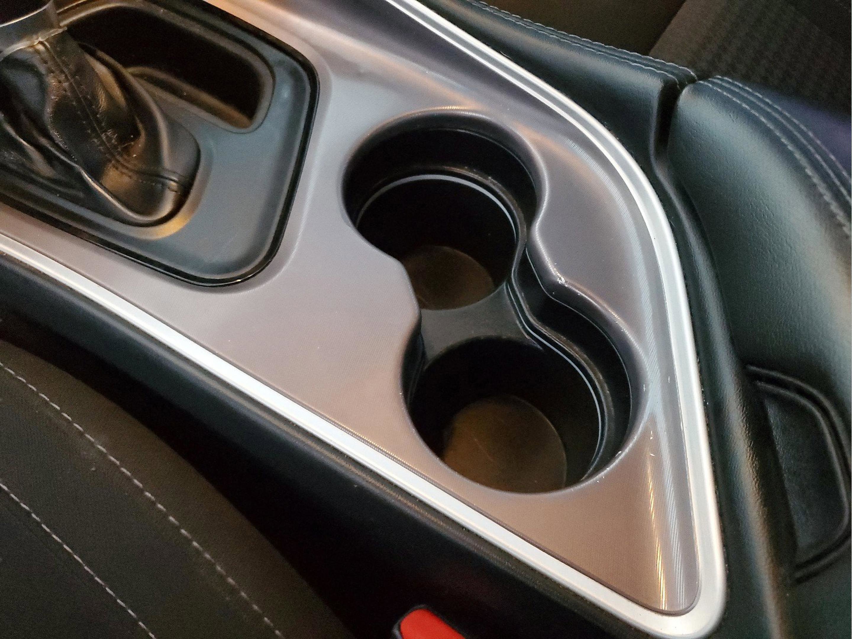 Certified 2022 Dodge Challenger SXT w/ Blacktop Package image 31