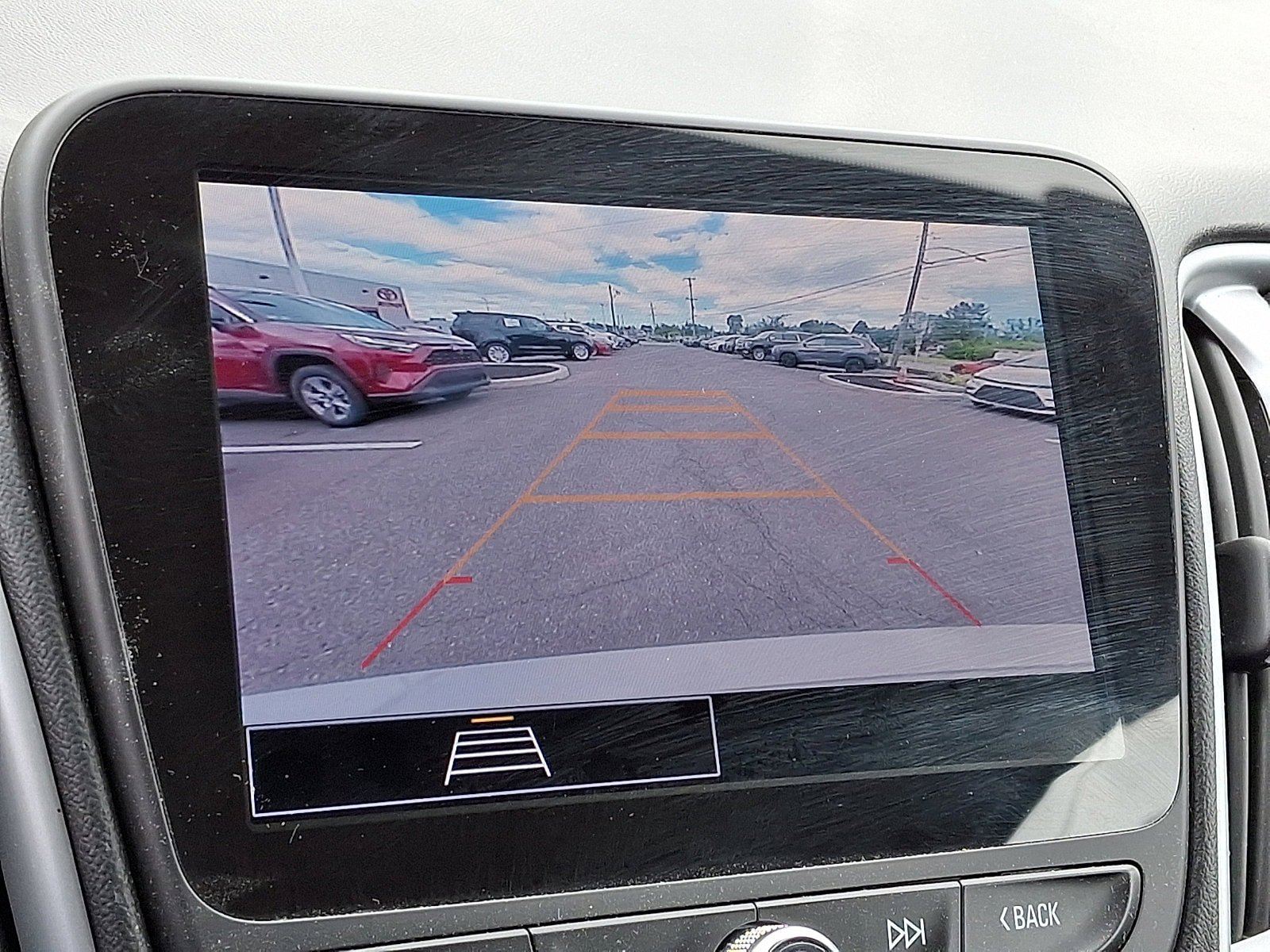 Used 2023 Chevrolet Malibu LT FWD image 18