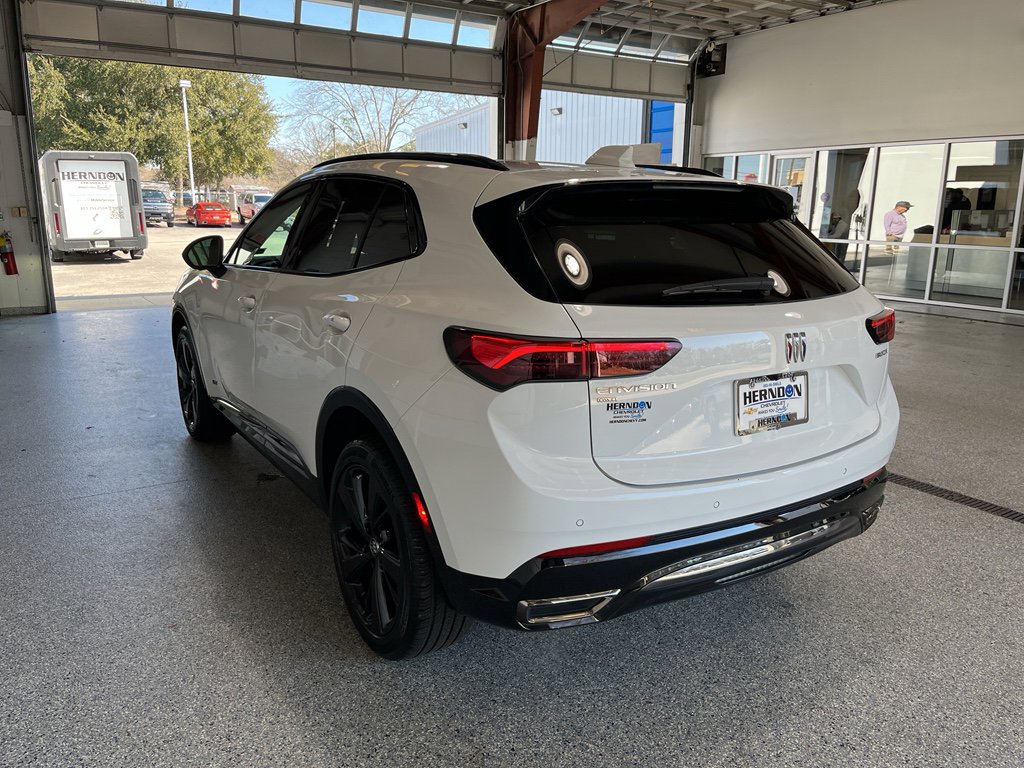 Used 2025 Buick Envision Sport Touring image 6