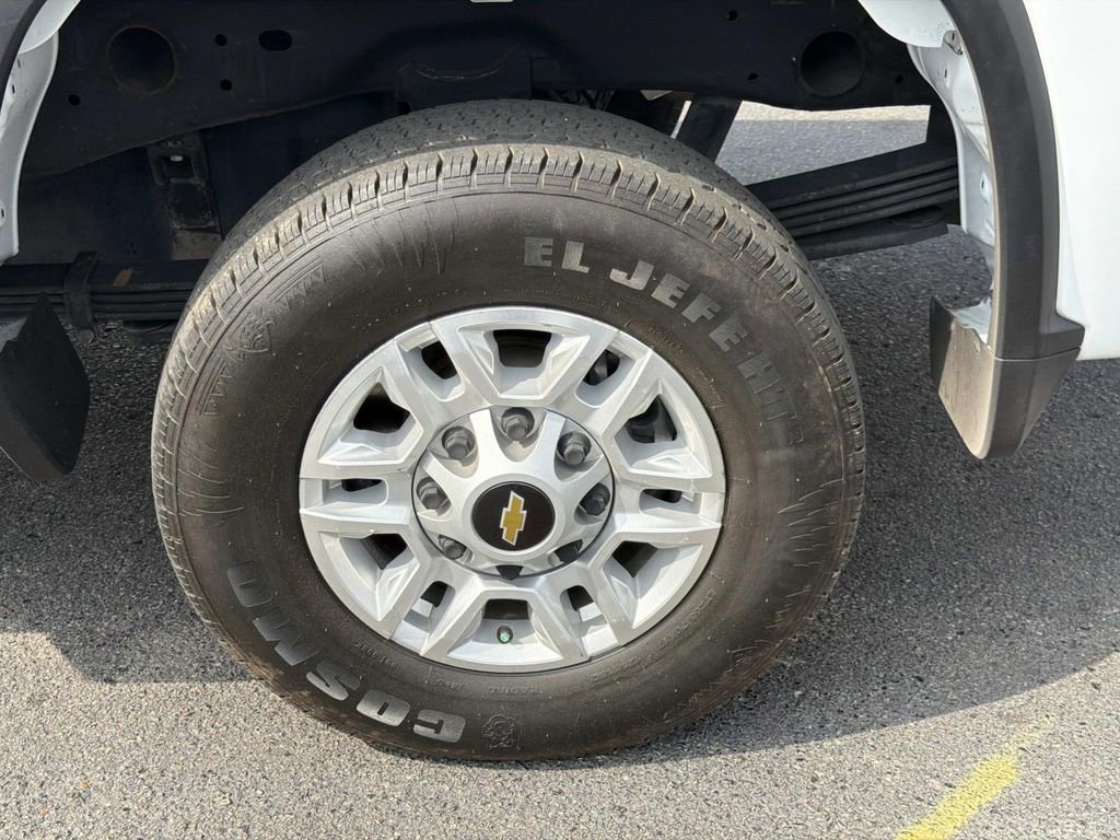 Used 2021 Chevrolet Silverado 2500 W/T w/ WT Fleet Convenience Package AWD/4WD image 11