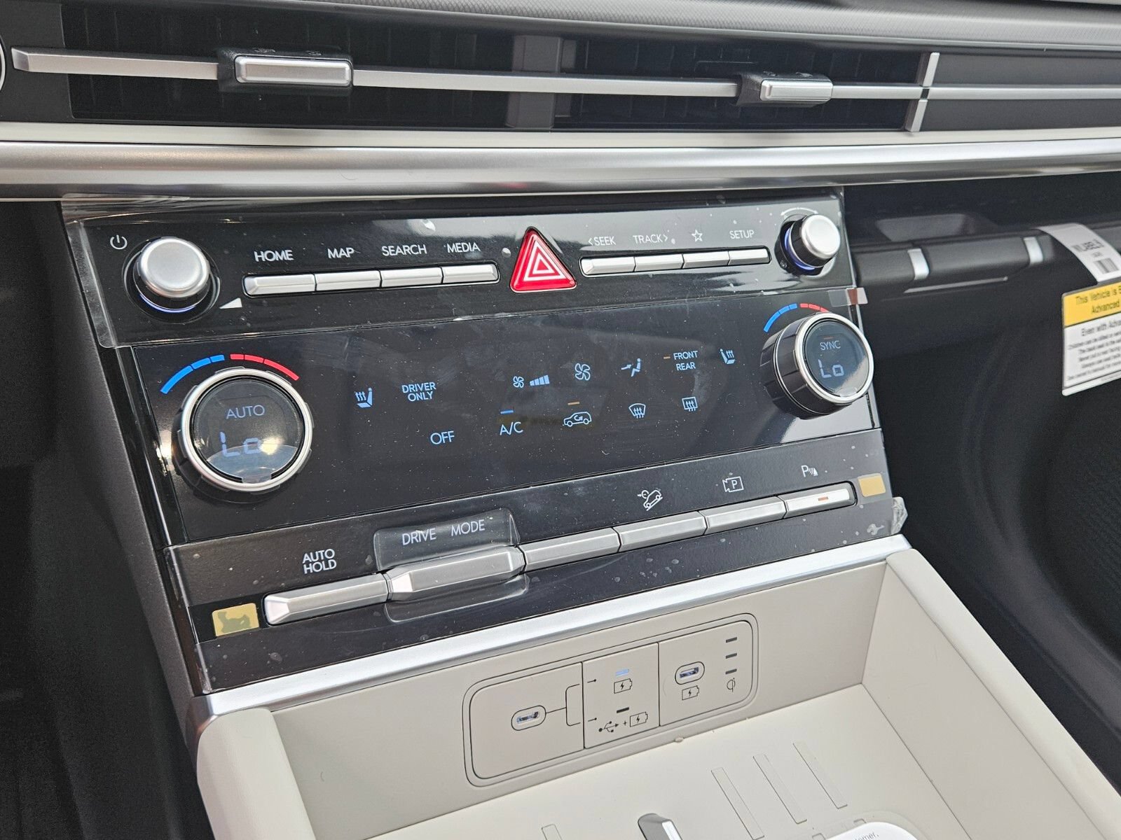 New 2026 Hyundai Santa Fe SEL FWD image 21