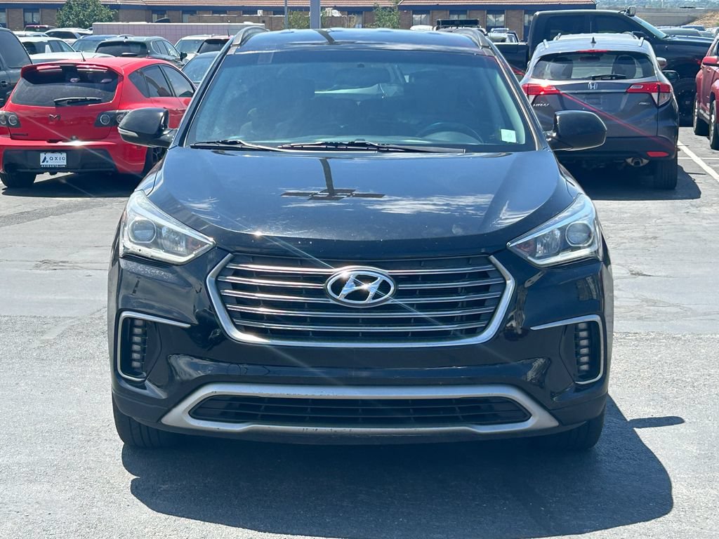 Used 2017 Hyundai Santa Fe SE w/ Cargo Package AWD/4WD image 10