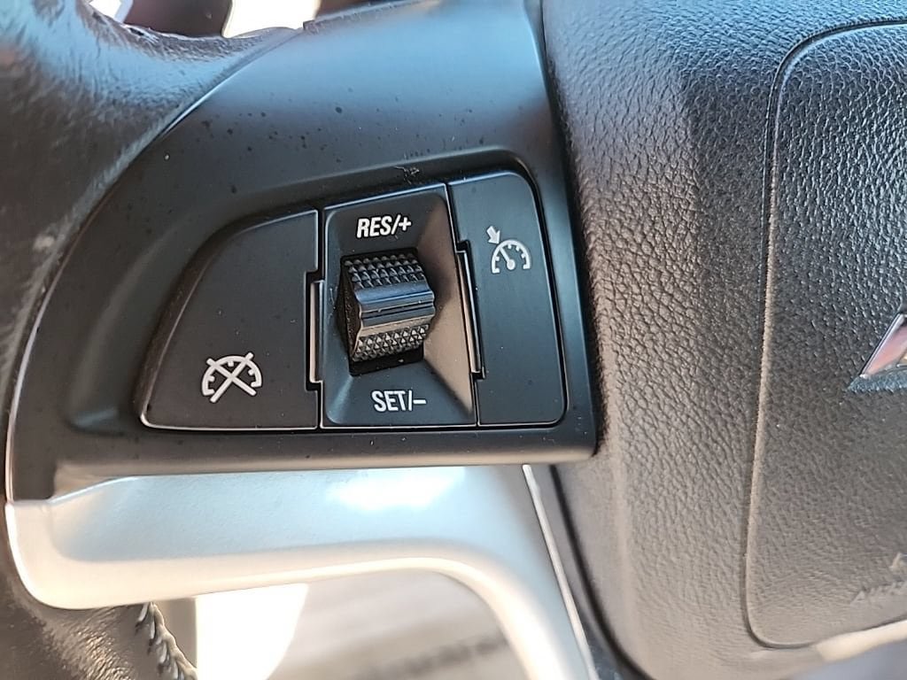 Used 2014 Chevrolet Camaro SS w/ RS Package RWD image 10