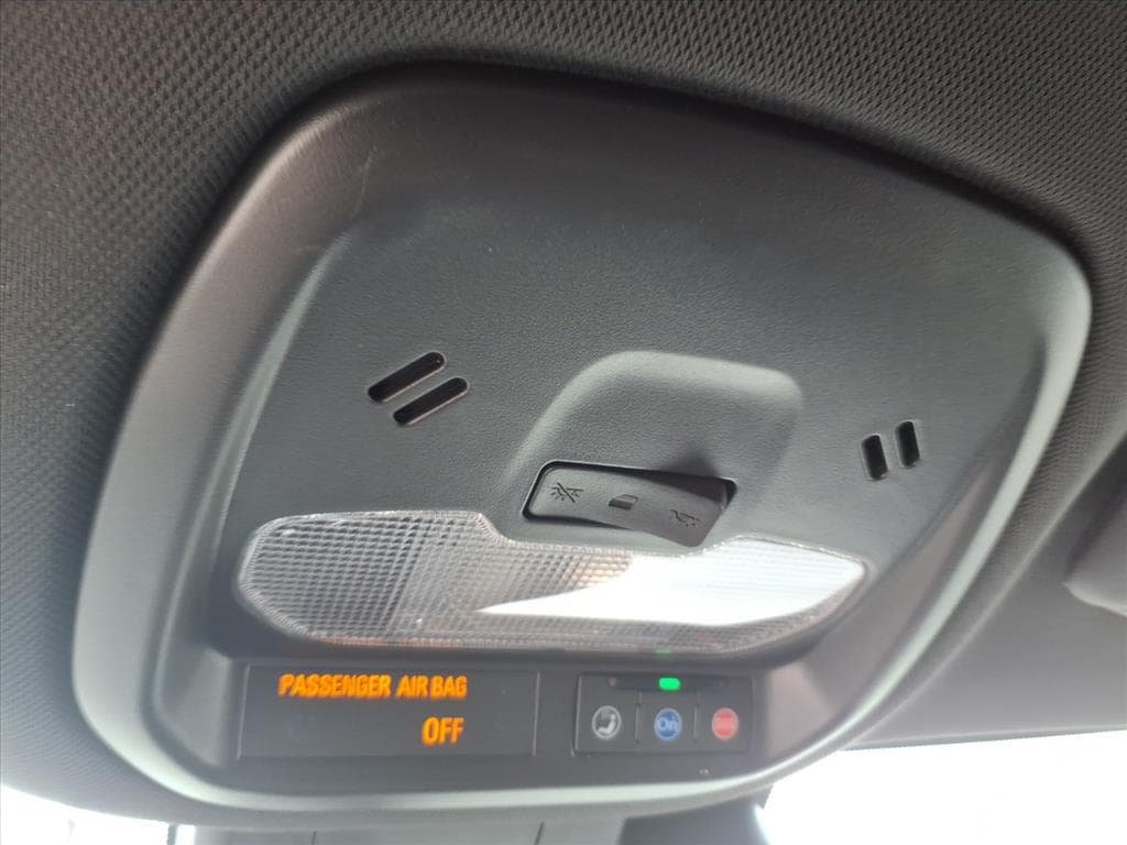 Used 2026 Chevrolet Trax RS w/ Driver Confidence Package FWD image 32