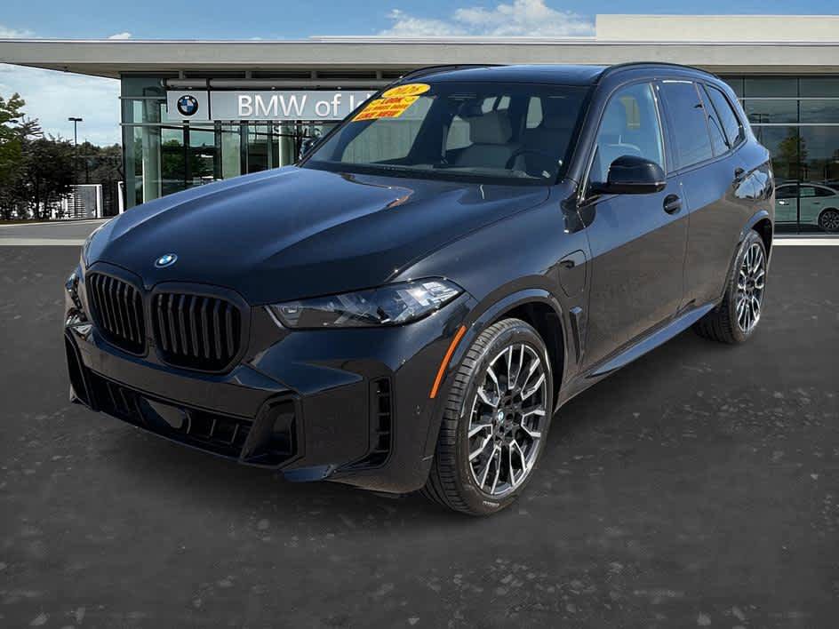 Used 2026 BMW X5 xDrive50e w/ Executive Package AWD/4WD image 3