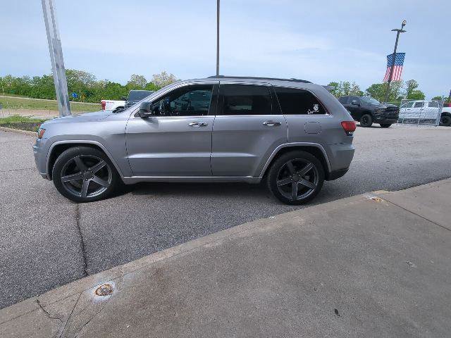 Certified 2017 Jeep Grand Cherokee Limited AWD/4WD image 7