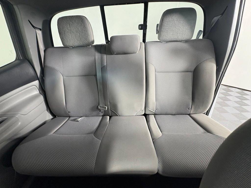 Used 2013 Toyota Tacoma 4x4 Double Cab w/ TRD Sport Pkg image 6