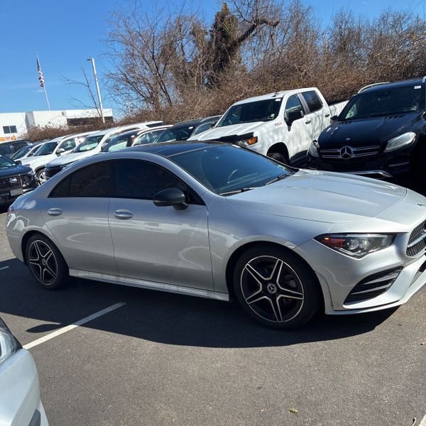 Used 2022 Mercedes-Benz CLA 250 4MATIC image 5