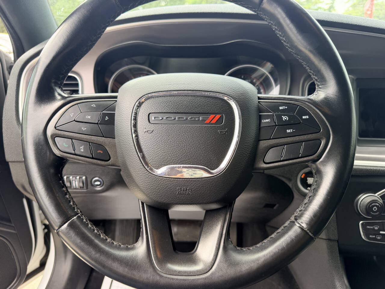 Used 2022 Dodge Charger SXT RWD image 31