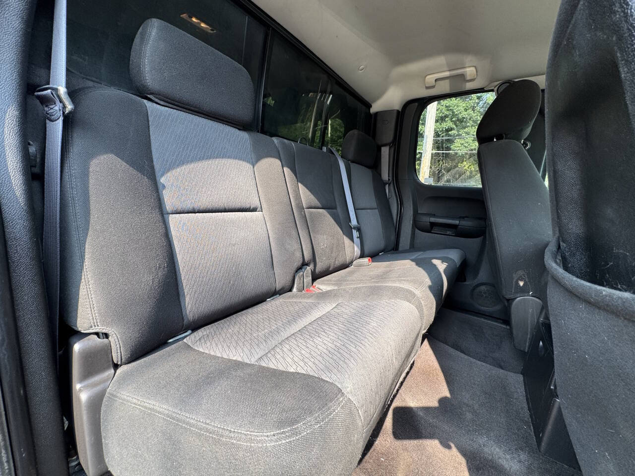 Used 2011 GMC Sierra 3500 SLE w/ SLE Preferred Package AWD/4WD image 28