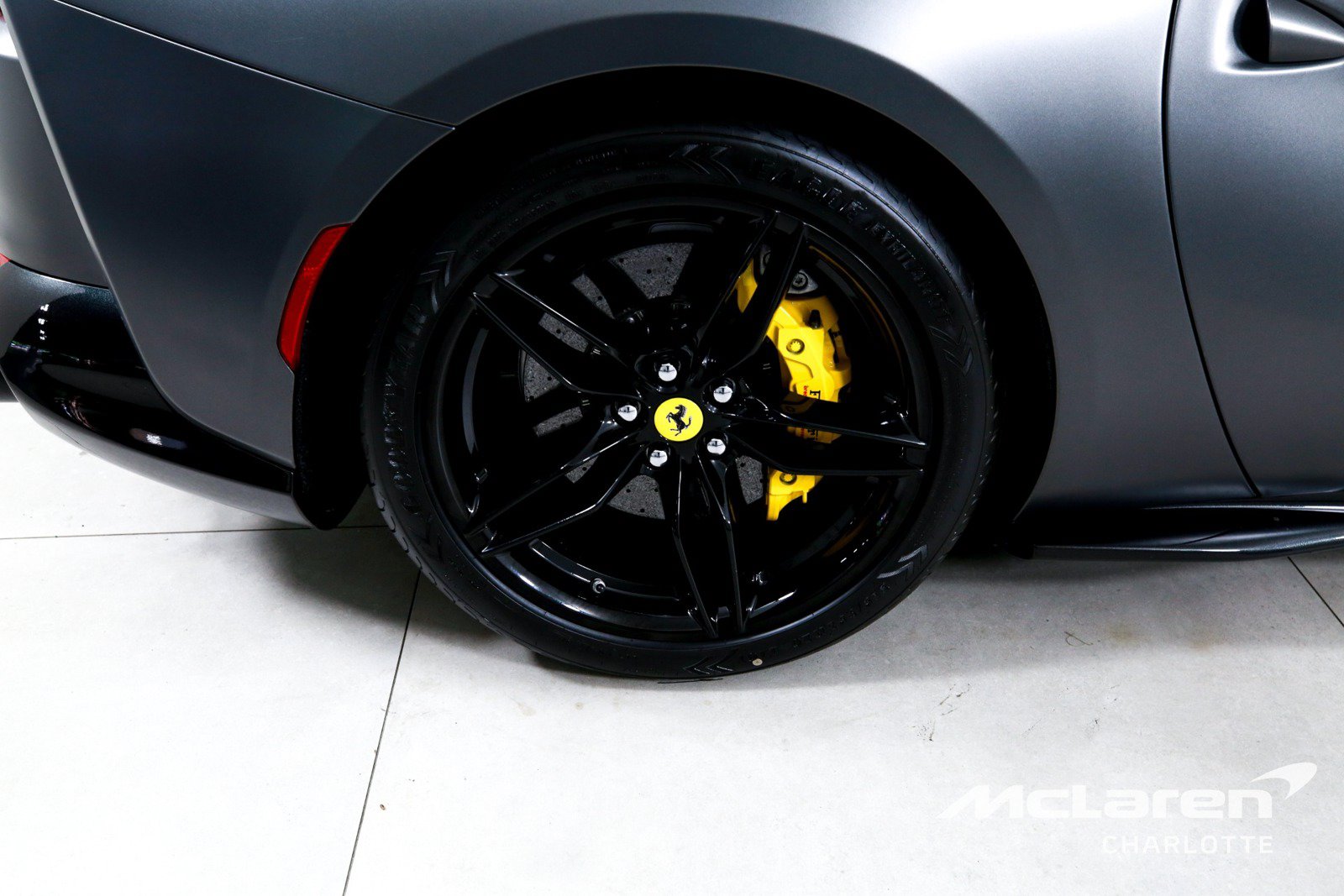 Used 2021 Ferrari 812 GTS RWD image 27