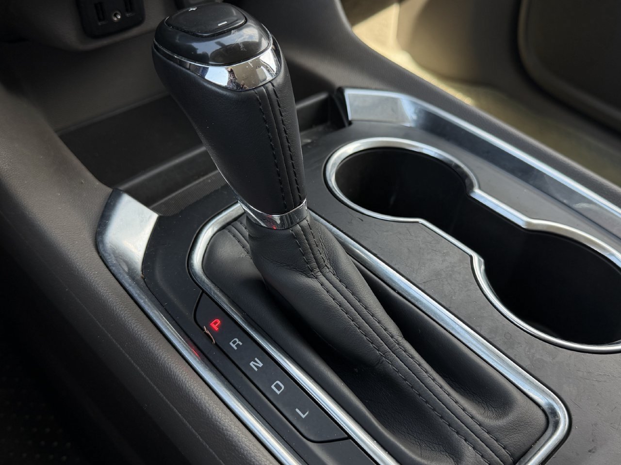 Used 2019 Chevrolet Traverse LT FWD image 18