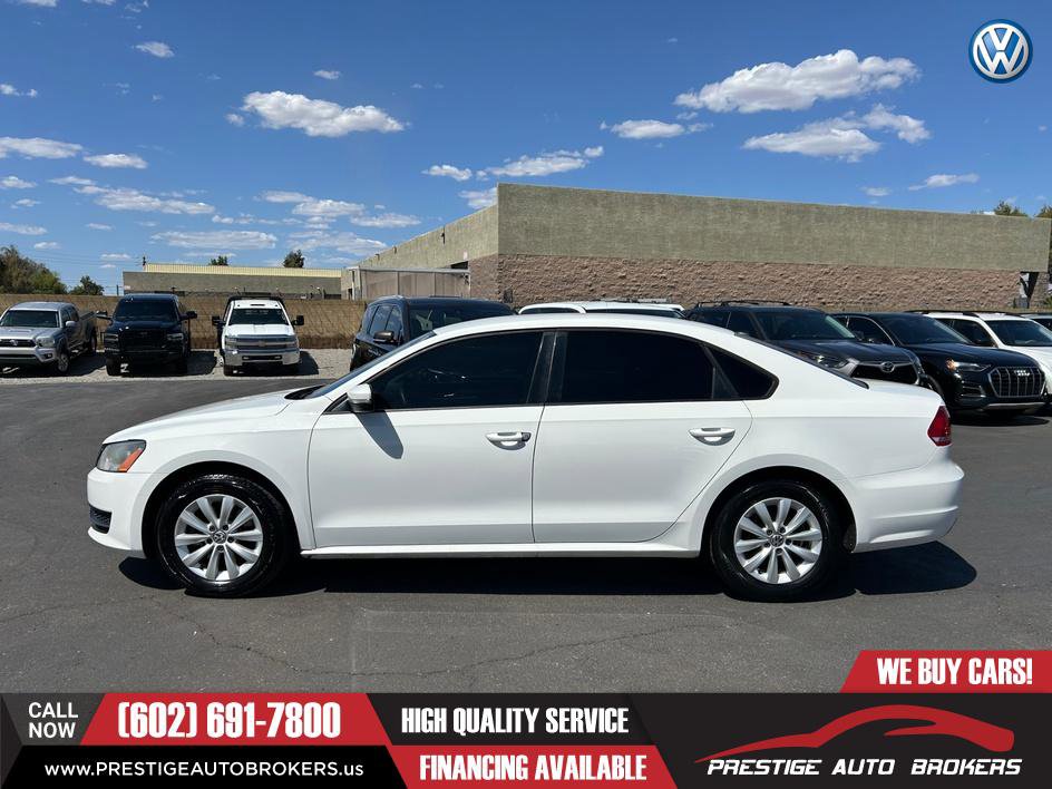 Used 2013 Volkswagen Passat 2.5 S FWD image 2