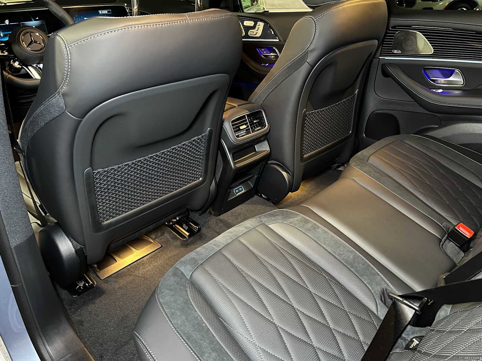 New 2026 Mercedes-Benz GLE 53 AMG 4MATIC Coupe image 21