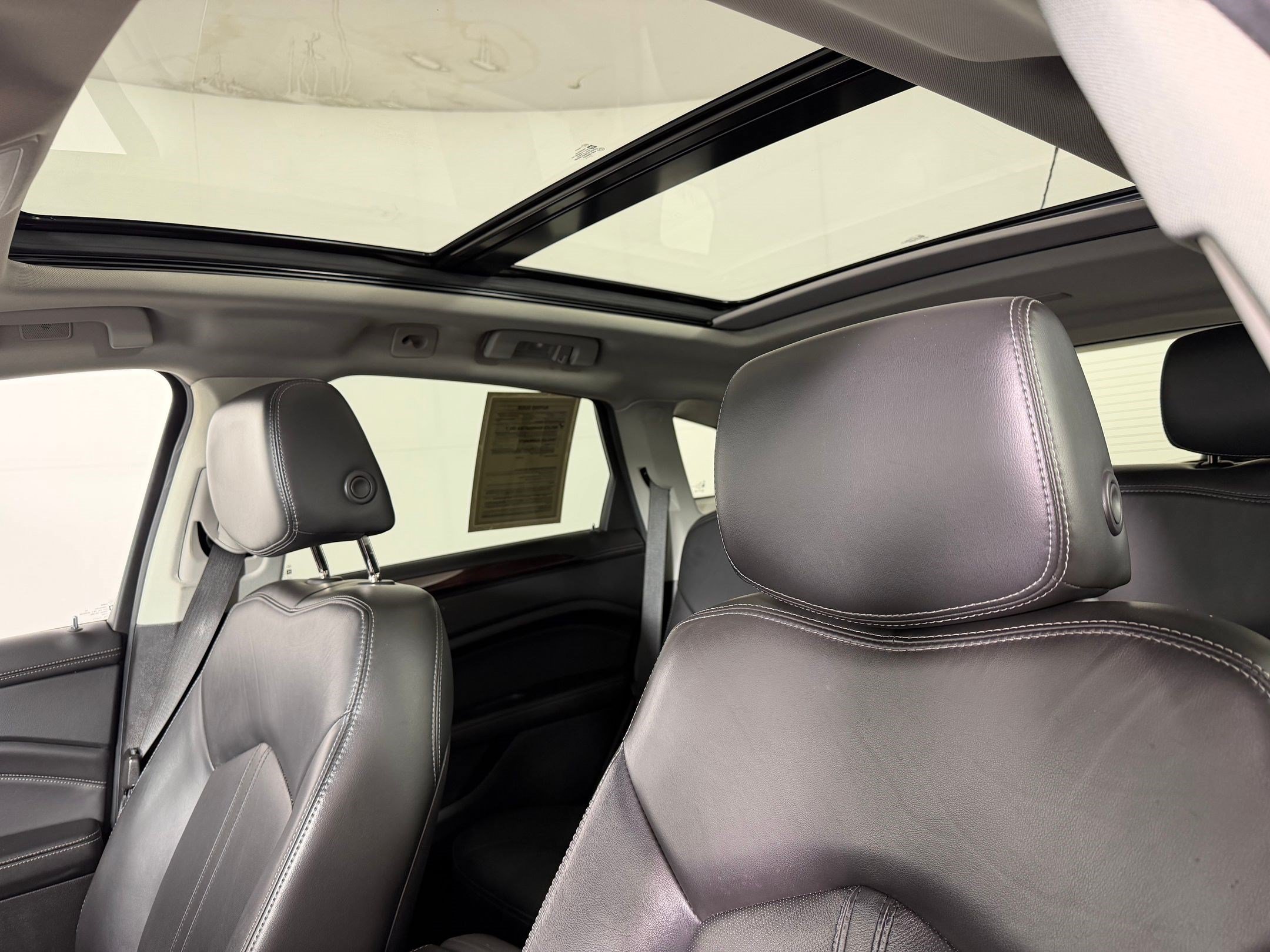 Used 2016 Cadillac SRX Luxury FWD image 15