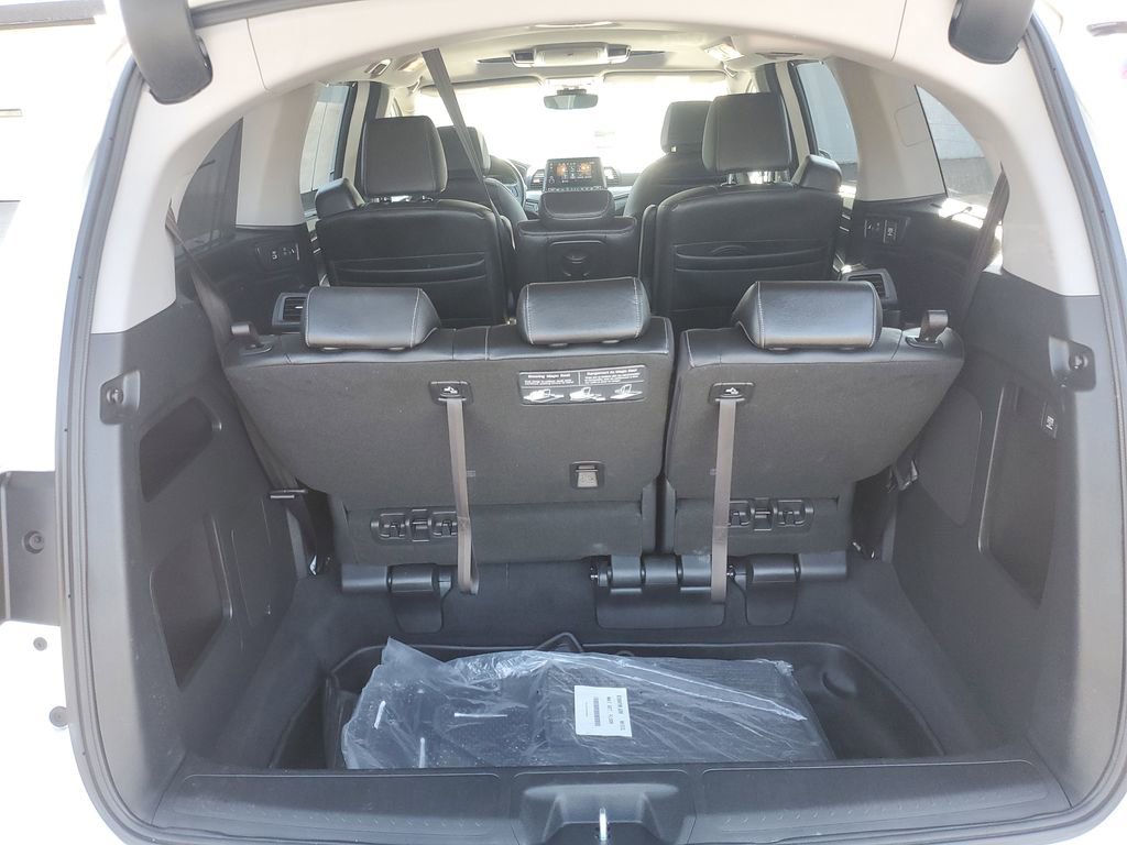 Used 2023 Honda Odyssey Touring image 35