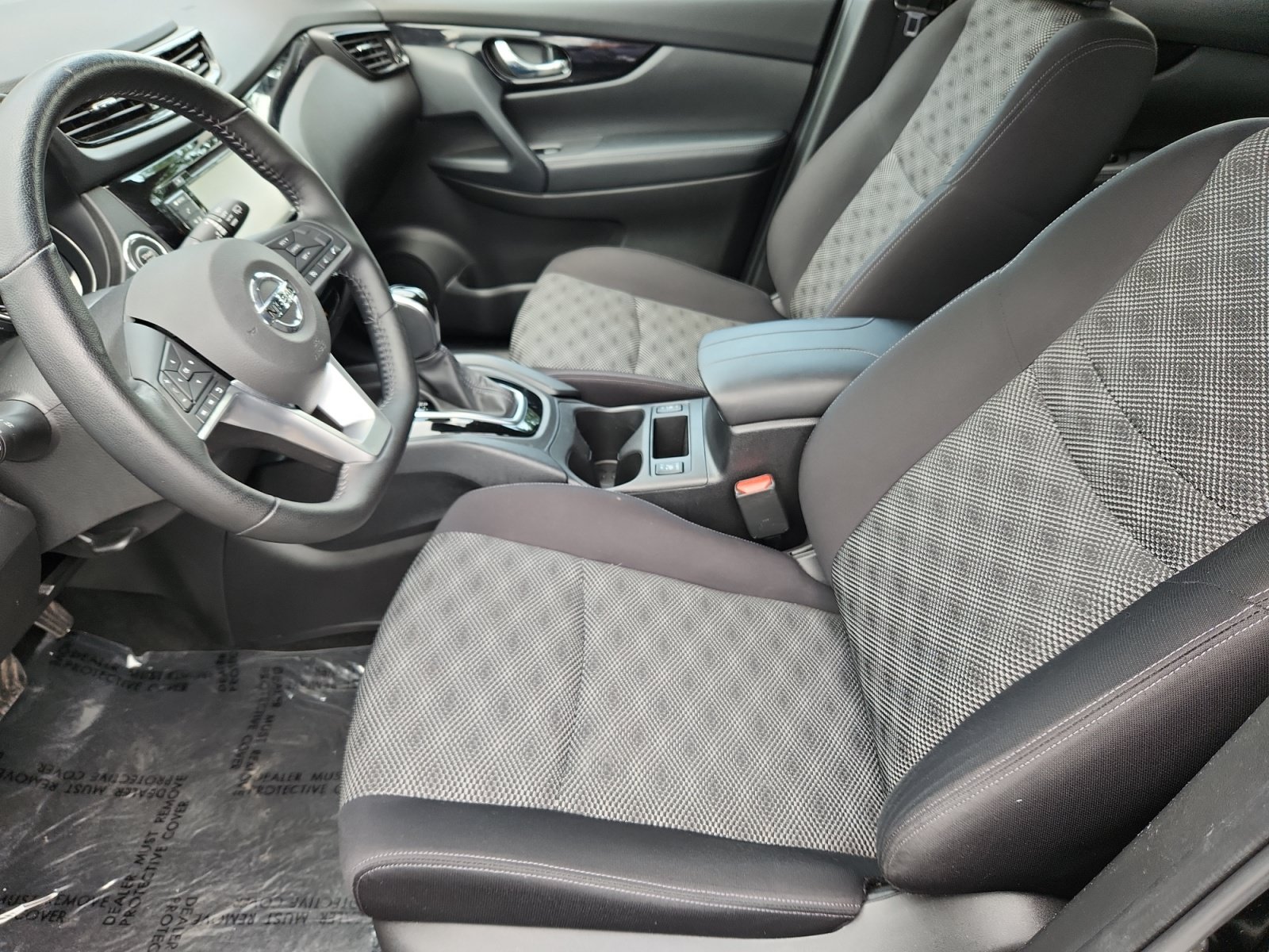Used 2022 Nissan Rogue Sport SV AWD/4WD image 29