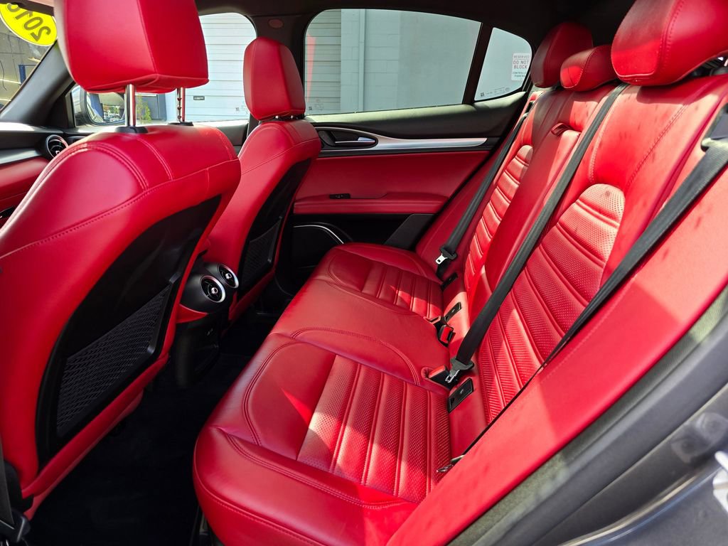 Used 2018 Alfa Romeo Stelvio Ti Sport image 18