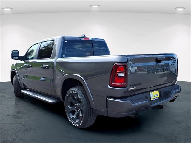 New 2026 RAM 1500 4x4 Crew Cab image 5