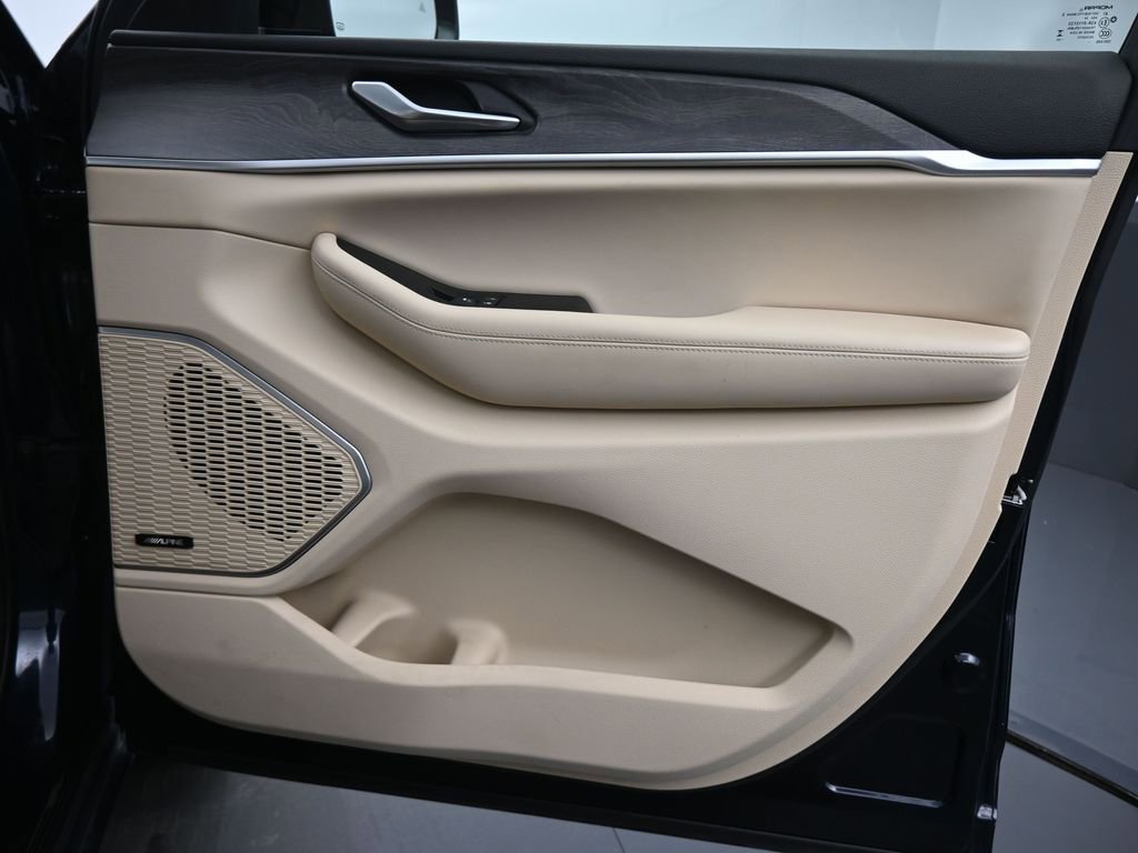 Used 2024 Jeep Grand Cherokee L Limited w/ Trailer Tow Package image 22