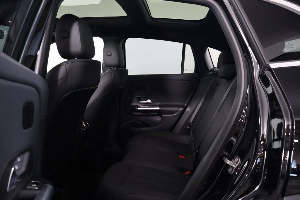 Certified 2026 Mercedes-Benz GLA 250 image 11