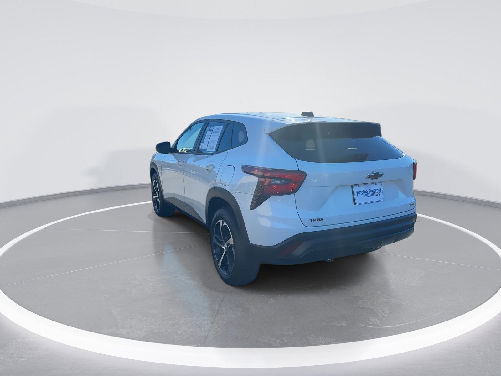 Certified 2024 Chevrolet Trax RS w/ Driver Confidence Package image 7