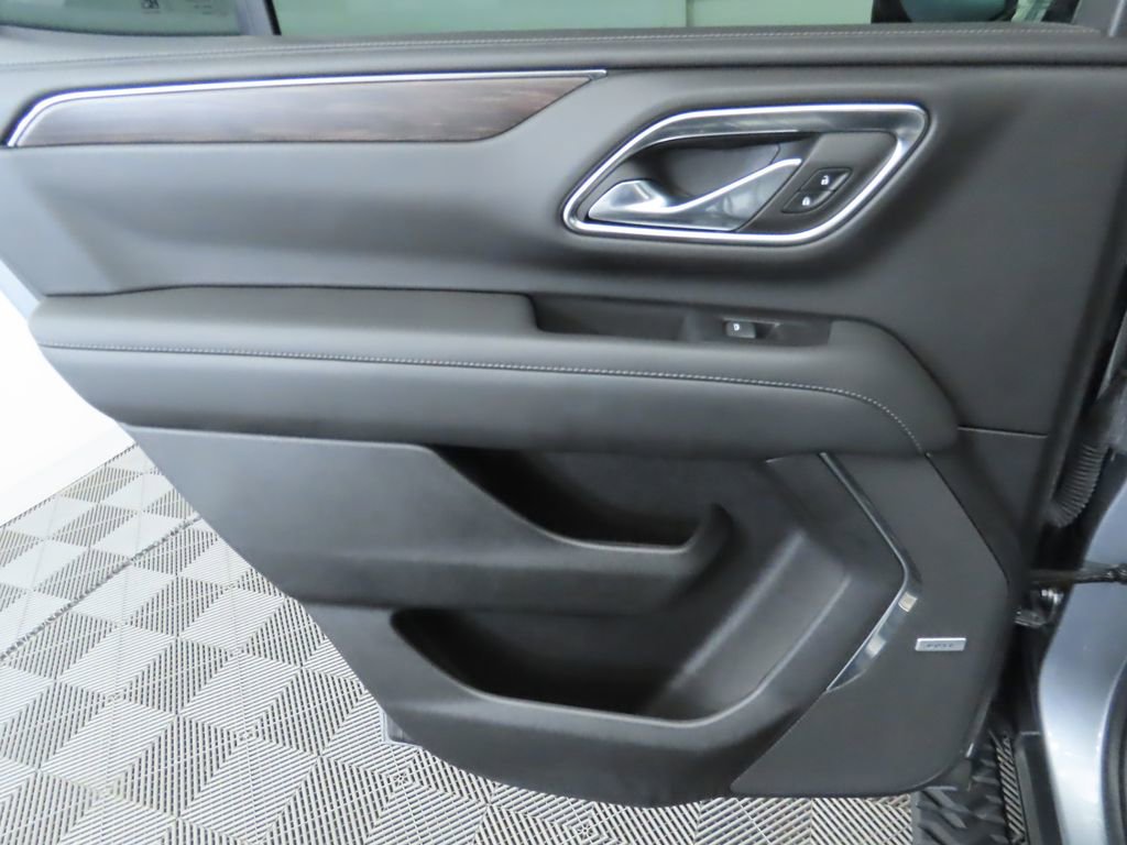 Used 2023 Chevrolet Tahoe Z71 w/ Z71 Off-Road Package image 27