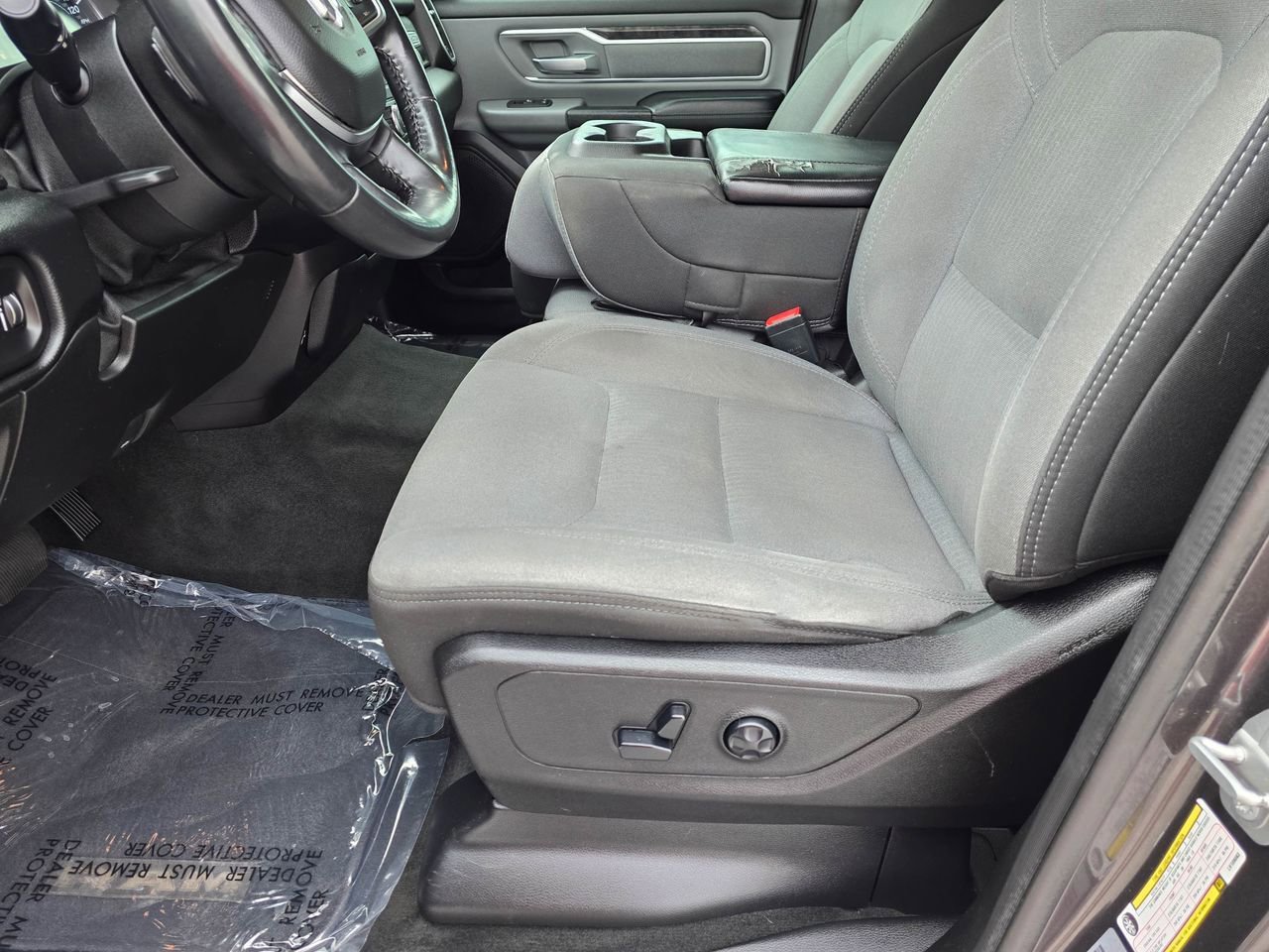 Used 2020 RAM 1500 Big Horn AWD/4WD image 18