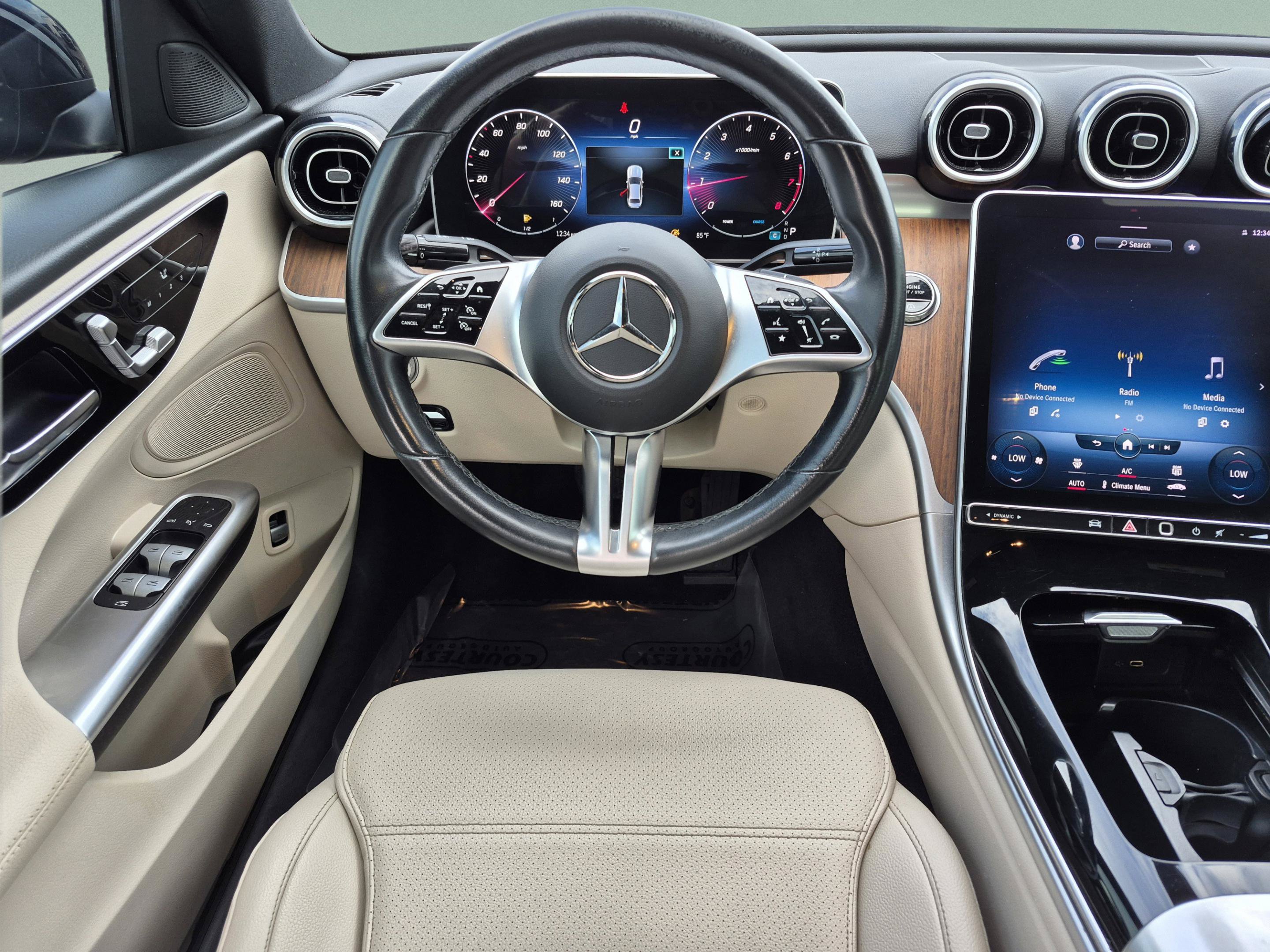 Used 2023 Mercedes-Benz C 300 4MATIC Sedan image 14
