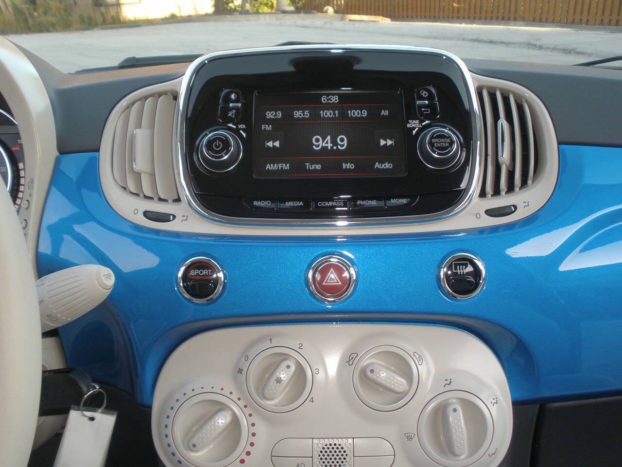 Used 2018 FIAT 500 Pop FWD image 39