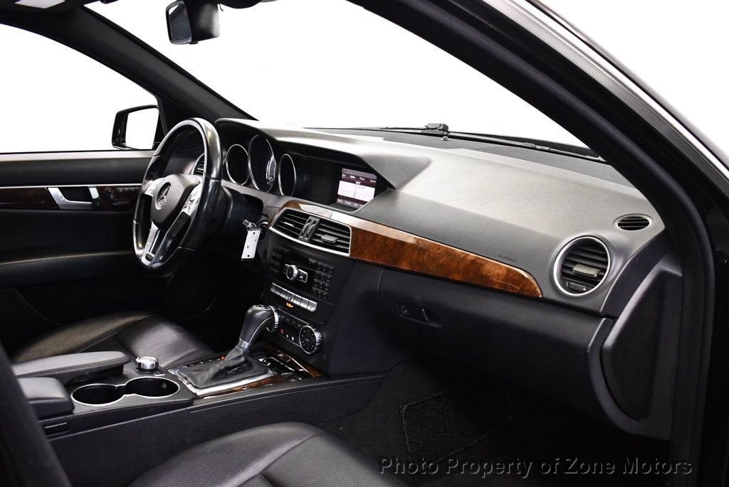 Used 2013 Mercedes-Benz C 300 4MATIC Sedan w/ Premium 1 Pkg image 11