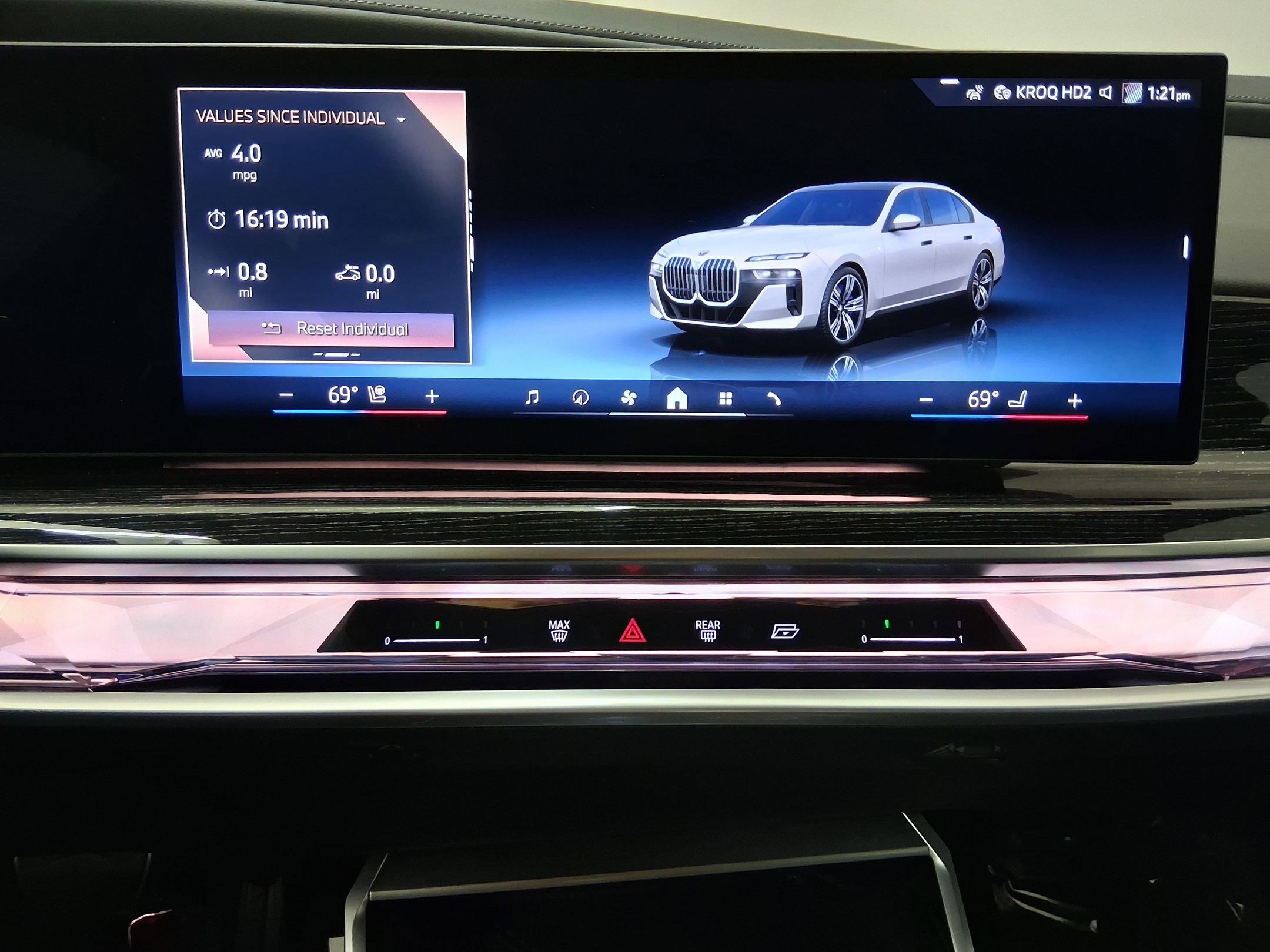 Certified 2023 BMW 740i 740i image 21