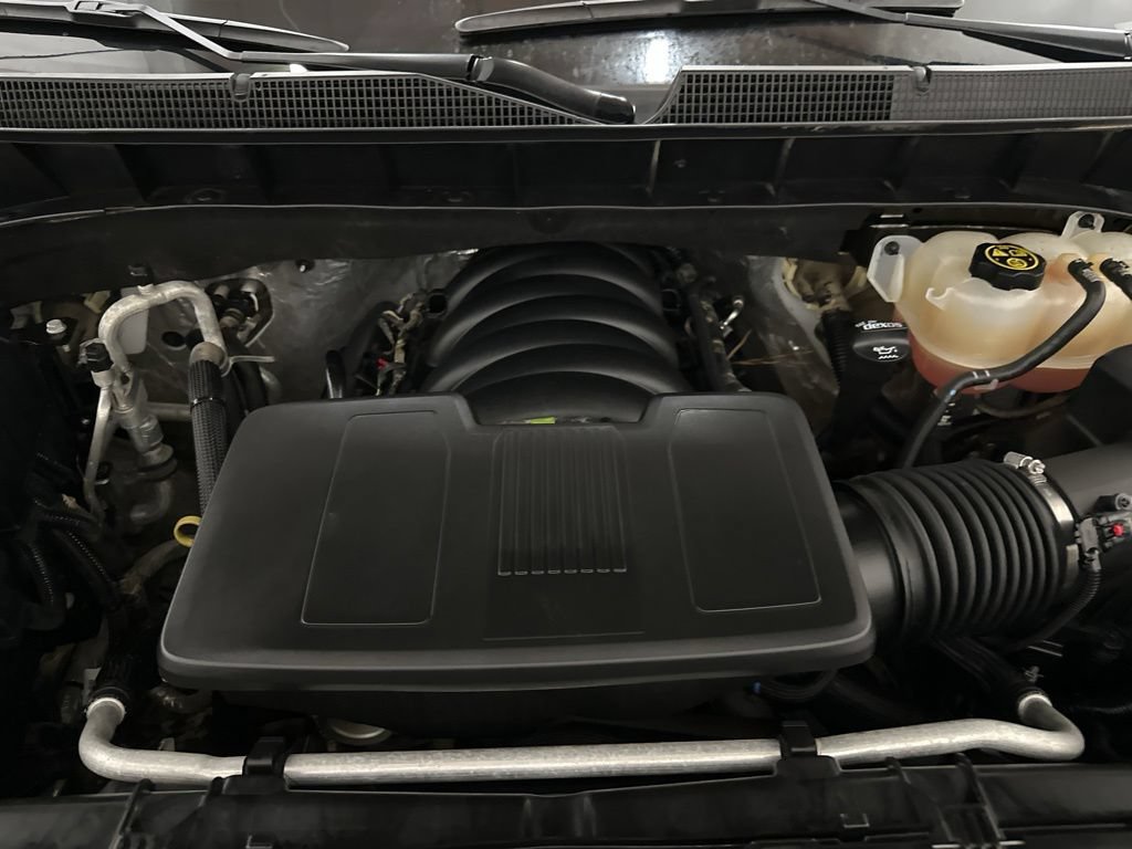 Used 2021 Chevrolet Silverado 1500 LTZ w/ LTZ Convenience Package II AWD/4WD image 7
