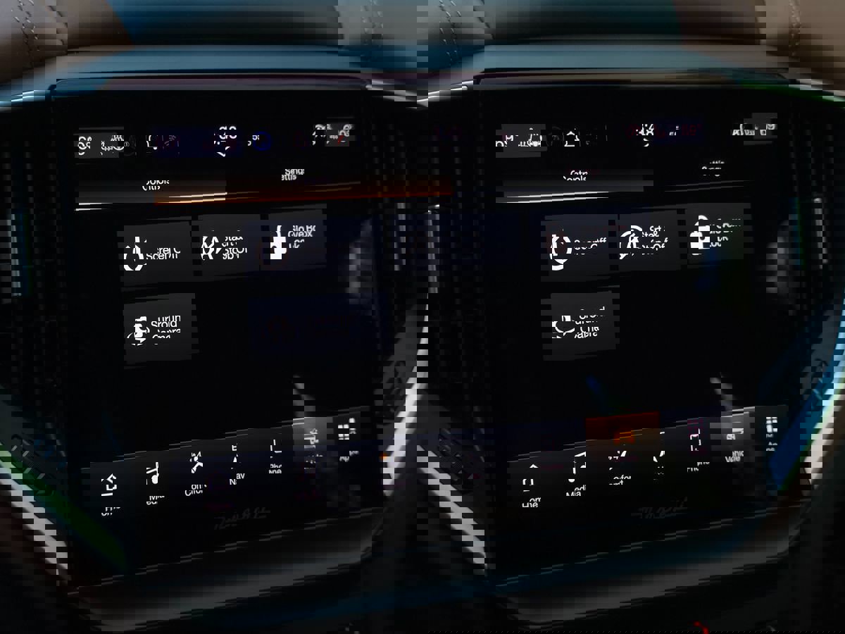 Used 2022 Maserati Ghibli GT image 38