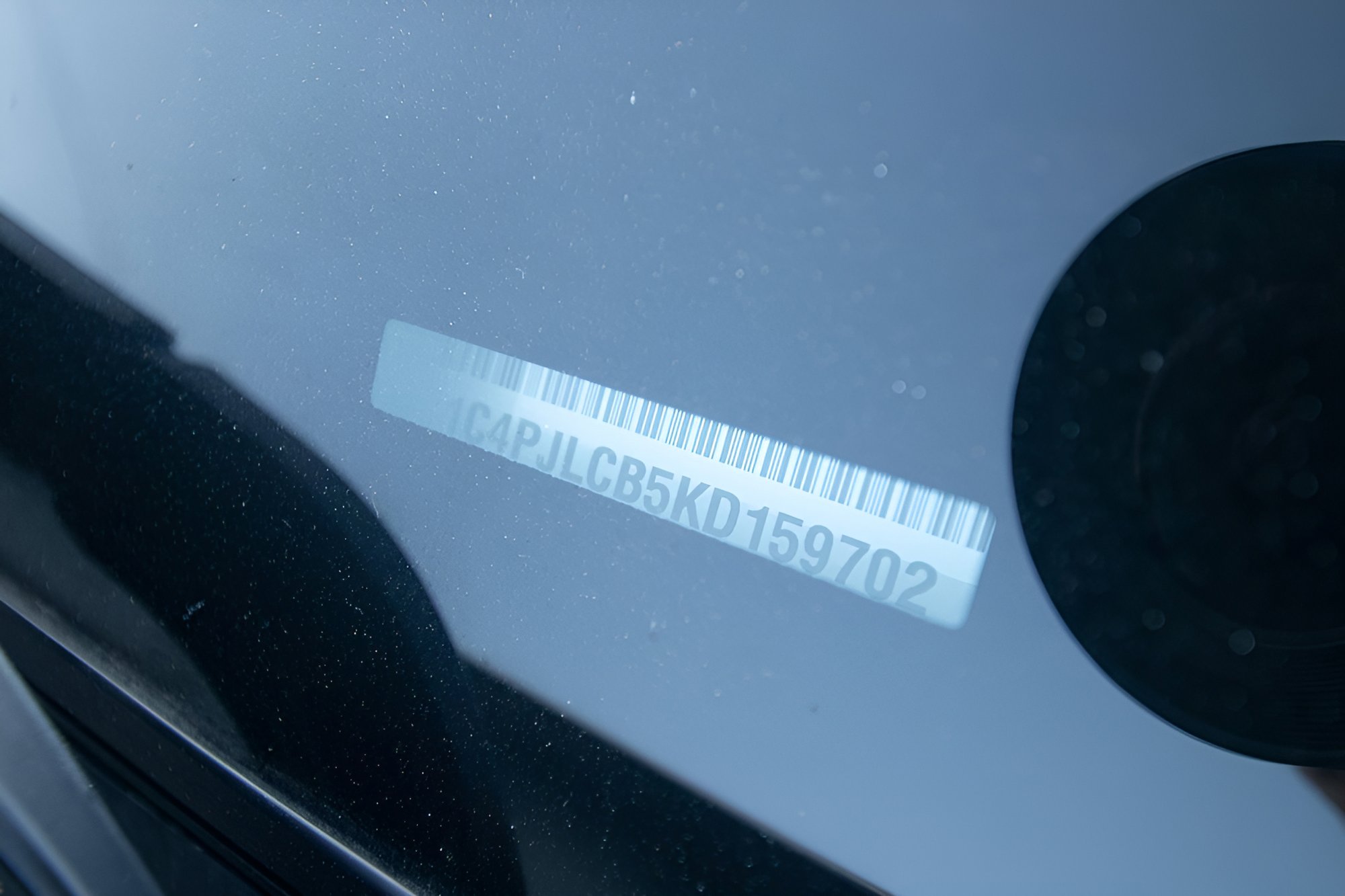 Used 2019 Jeep Cherokee Latitude w/ Popular Appearance Group FWD image 16