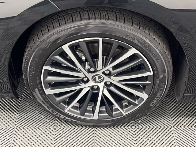 Used 2024 Lexus ES 300h w/ Premium Package FWD image 23