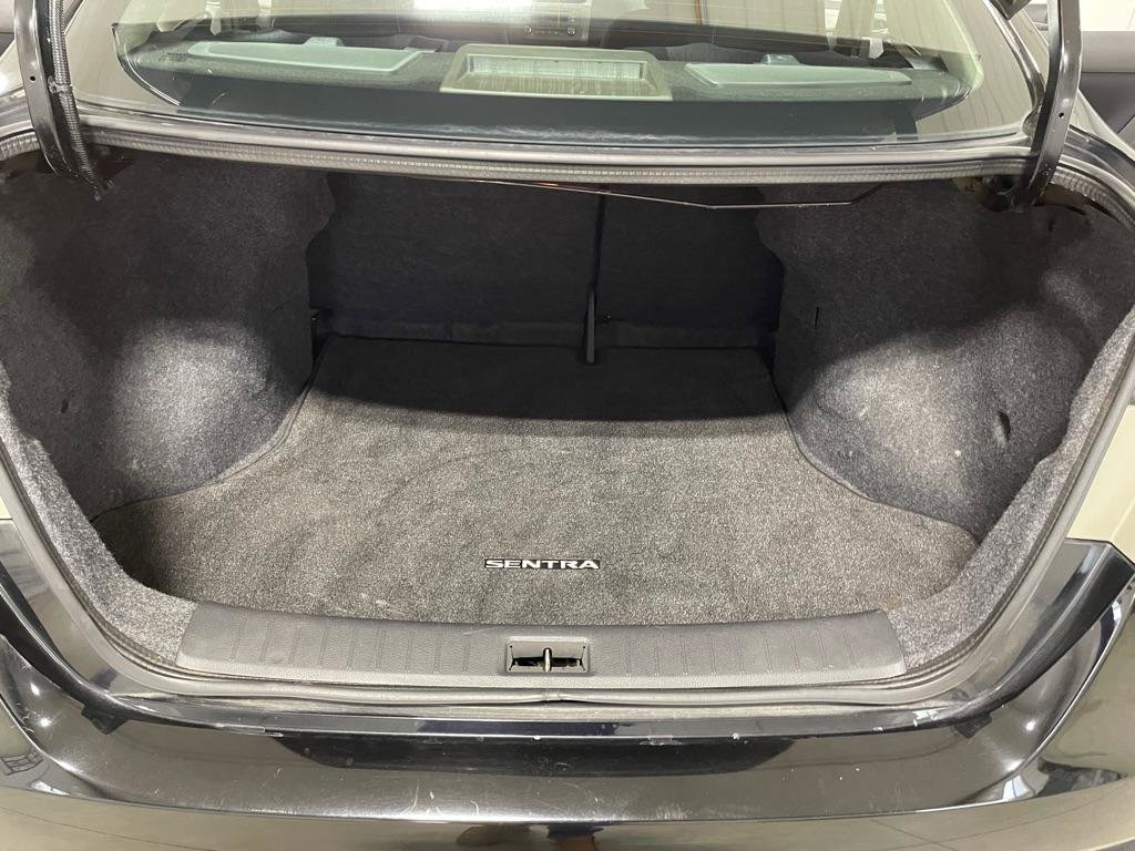 Used 2014 Nissan Sentra SV image 15