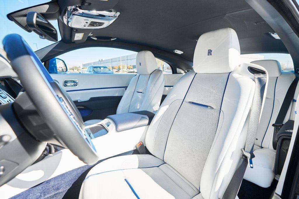 Used 2020 Rolls-Royce Wraith image 41