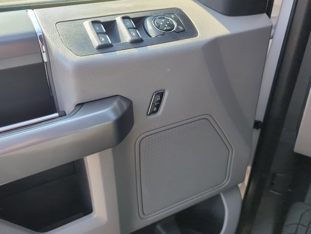 Used 2015 Ford F150 XLT w/ Equipment Group 302A Luxury image 25