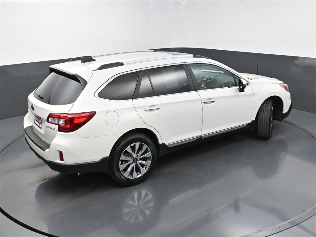 Used 2017 Subaru Outback 2.5i Touring image 35