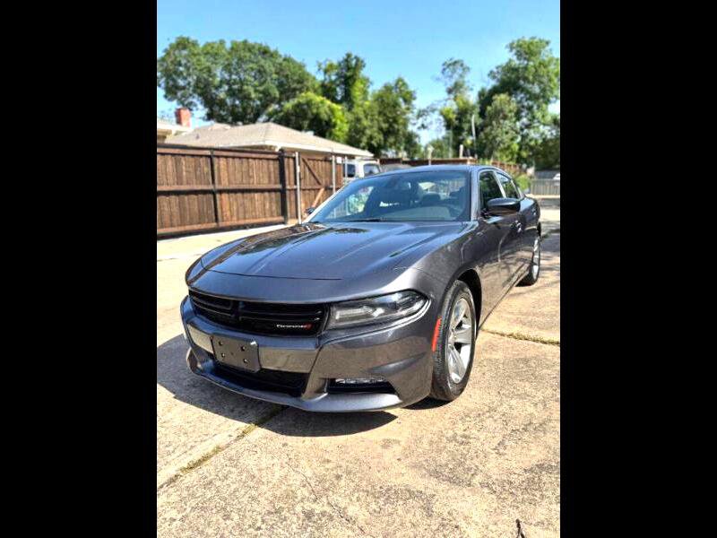 Used 2017 Dodge Charger SXT