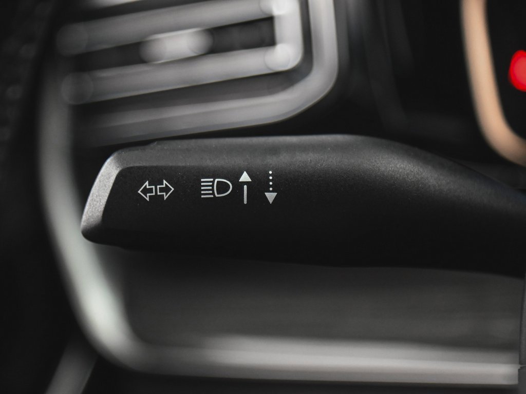 Used 2022 Jeep Wagoneer Series III image 23