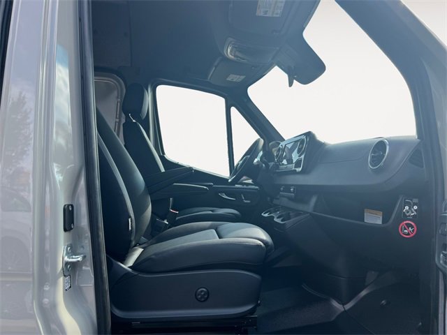 New 2025 Mercedes-Benz Sprinter 2500 image 15